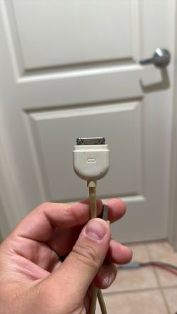 iPad charging cable