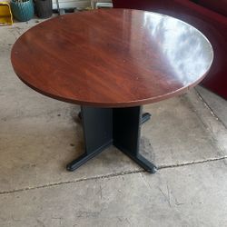 Round Kitchen Table