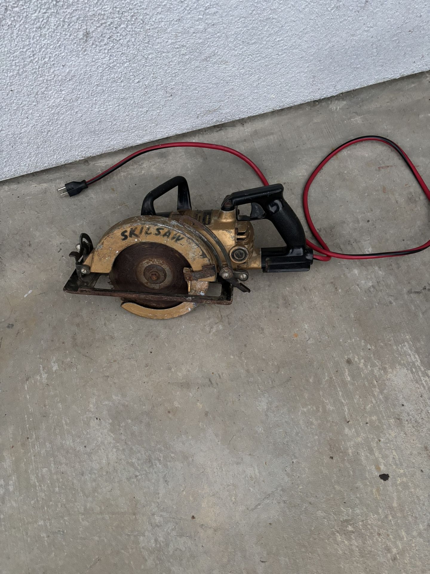 Skilsaw Model 77 Warm Drive Saw