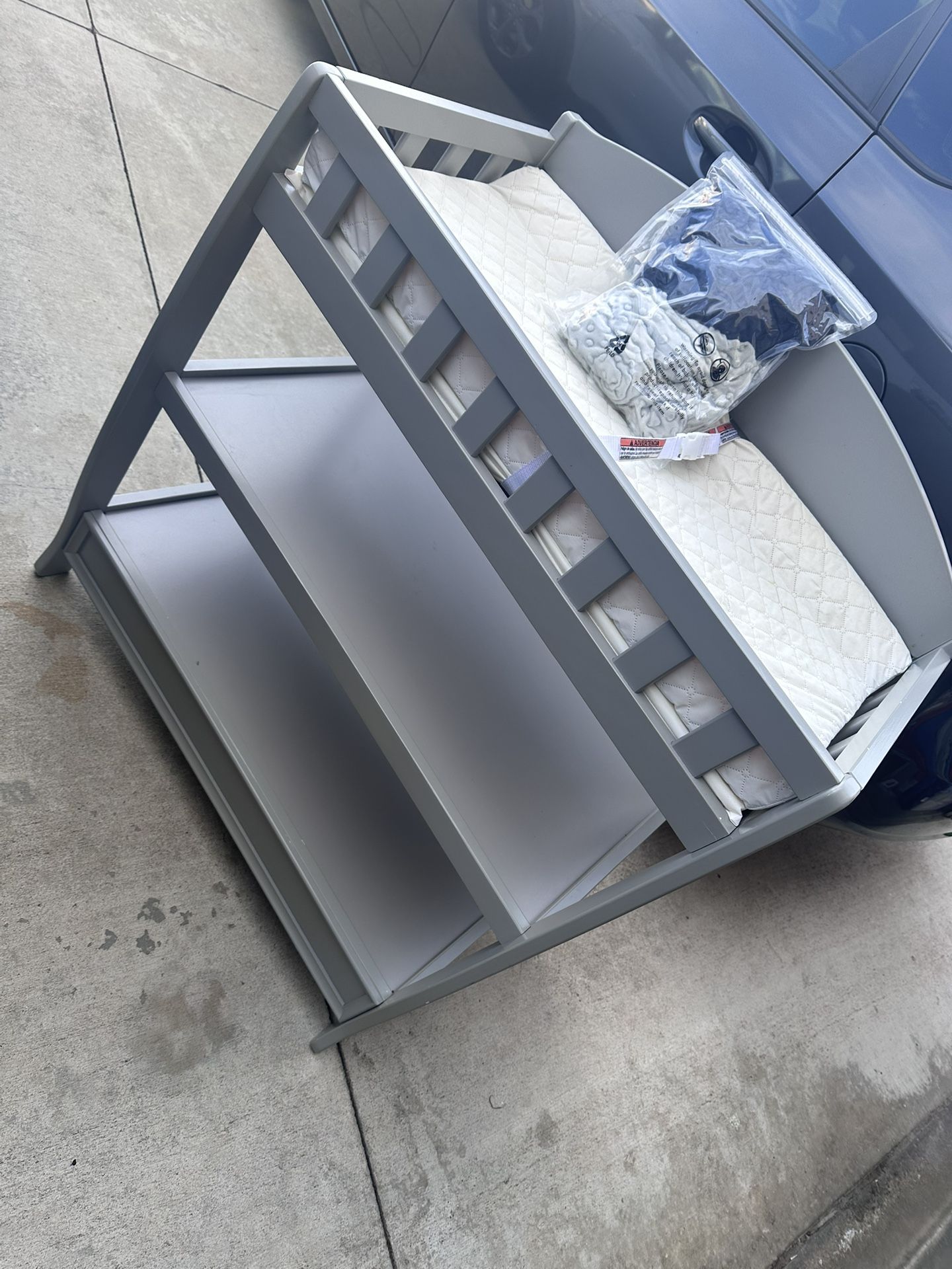Infant changing table 