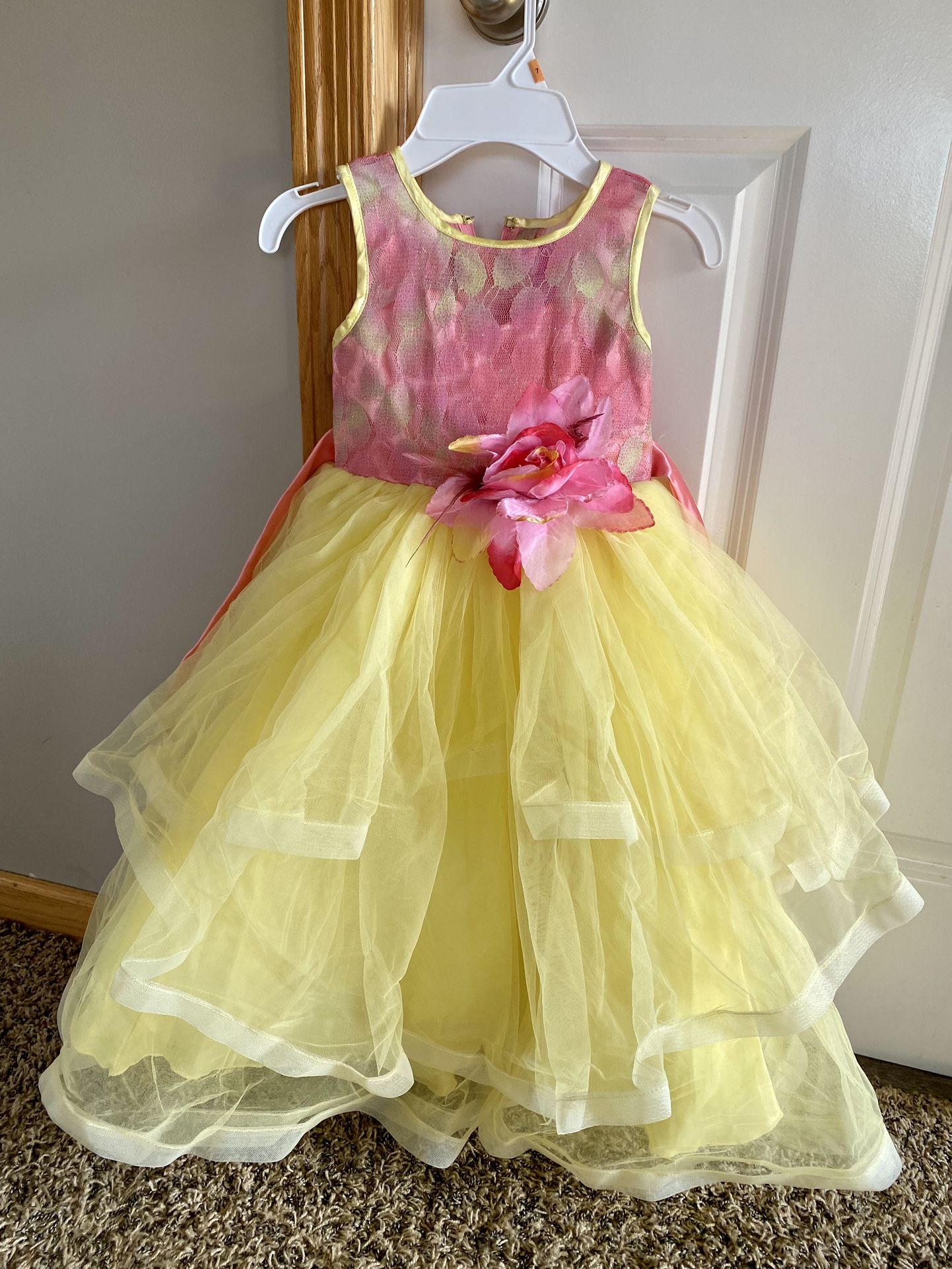 Kids Girl Dresses White And Yellow 