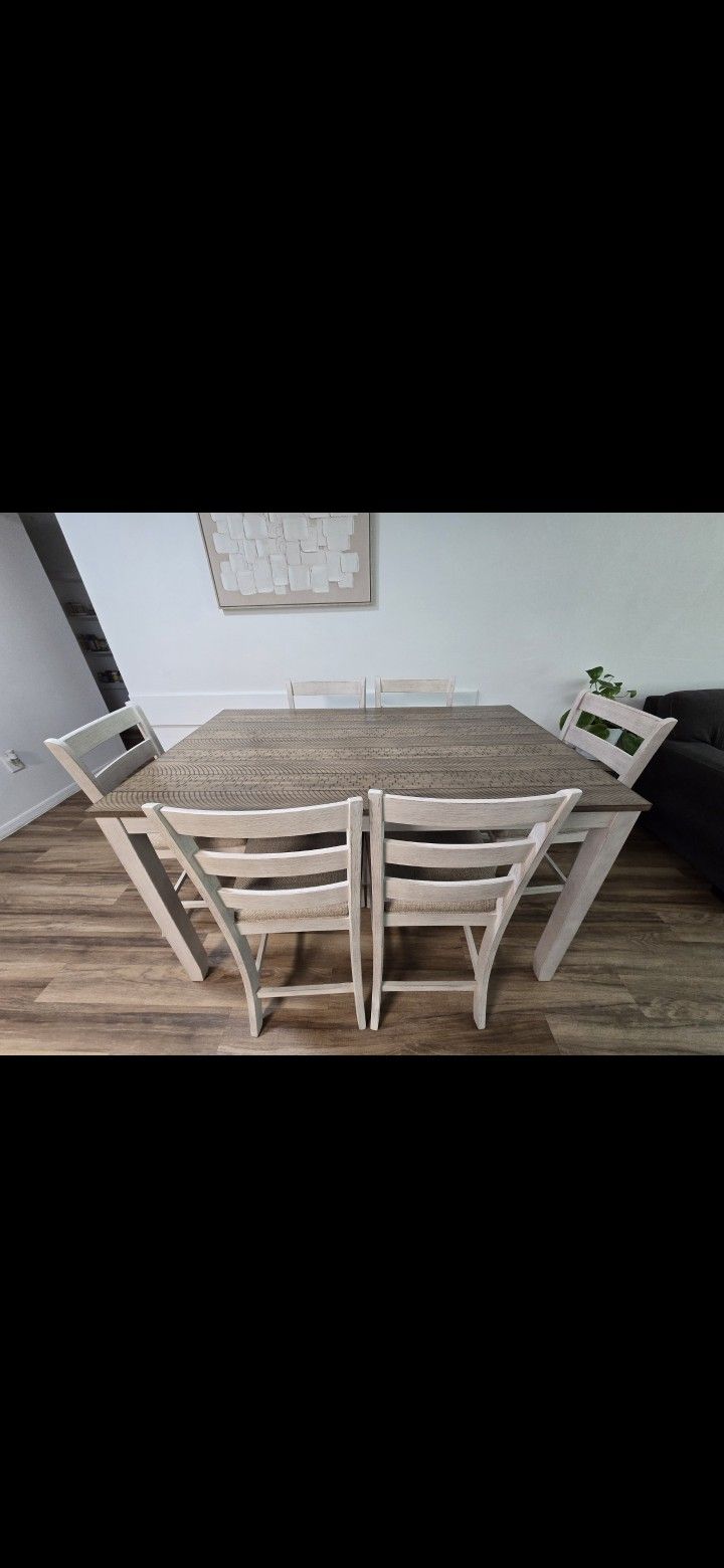 Dining Table De  Ashley Furniture 