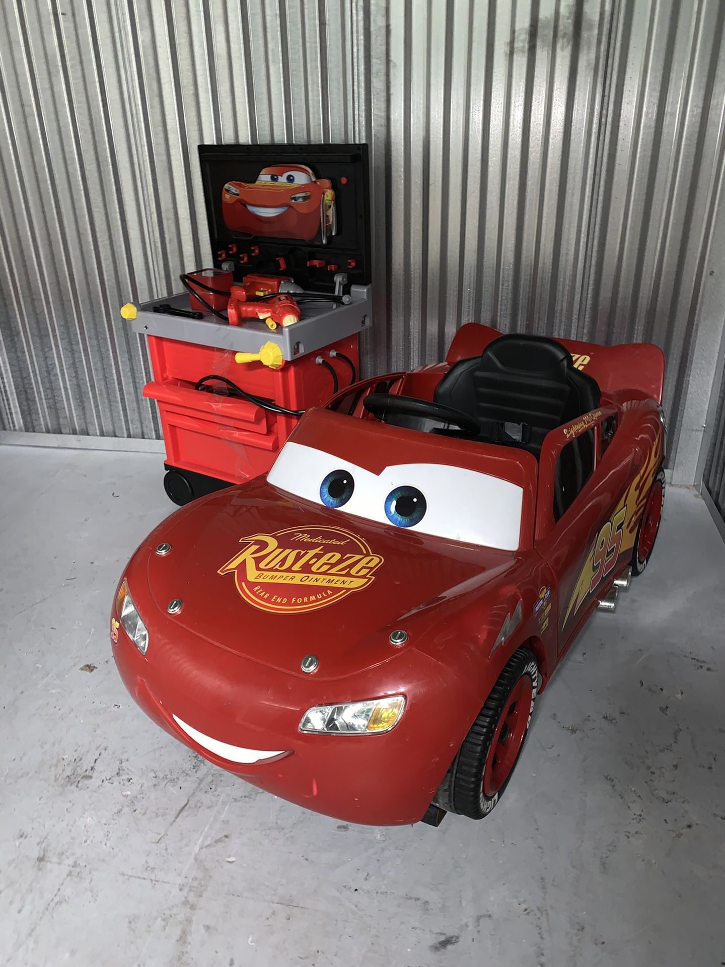 Power Wheels Lightning McQueen Car & Pit Crew Tool Box for Sale in