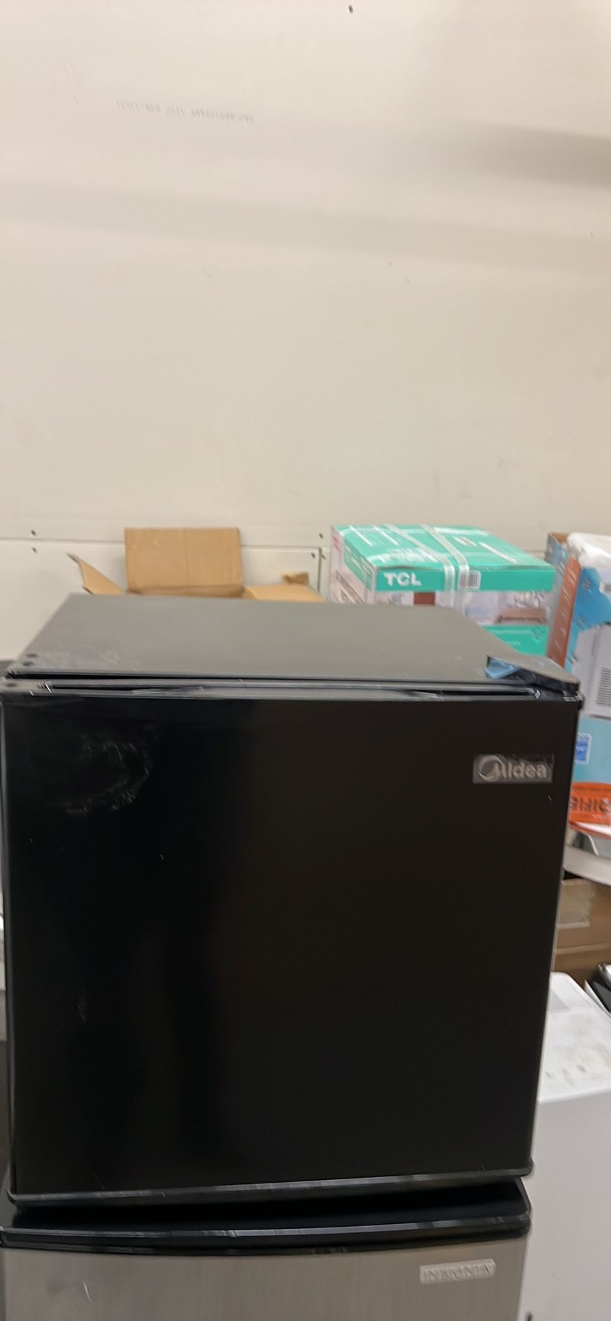 Mini Fridge/Freezer Like New