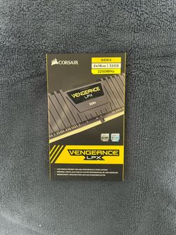CORSAIR Vengeance LPX DDR4 RAM 3200MHz (32GB or 64GB)