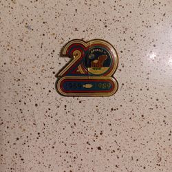 Apollo 11 Pin