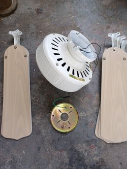 Ceiling Fan (No Light)