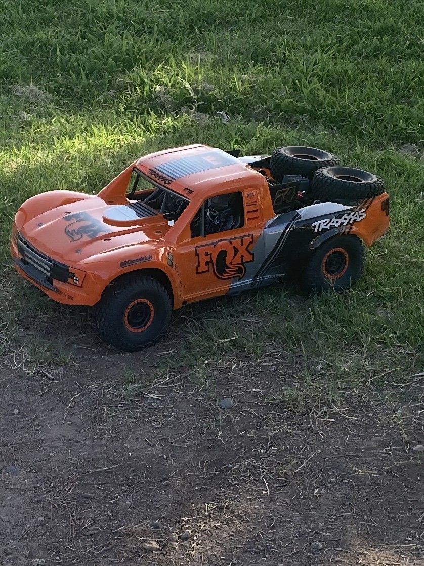Traxxas Udr