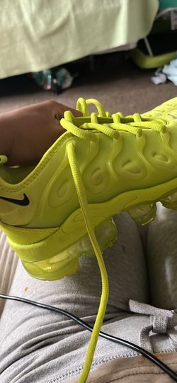 Vapor maxes