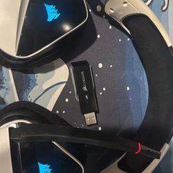 Corsair VOID RGB Wireless headset