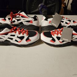 Mens Asic Gel Shoes Size 10