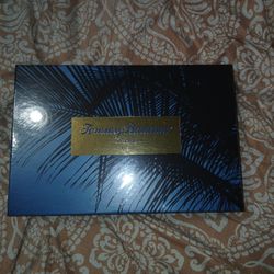 Tommy Bahama 