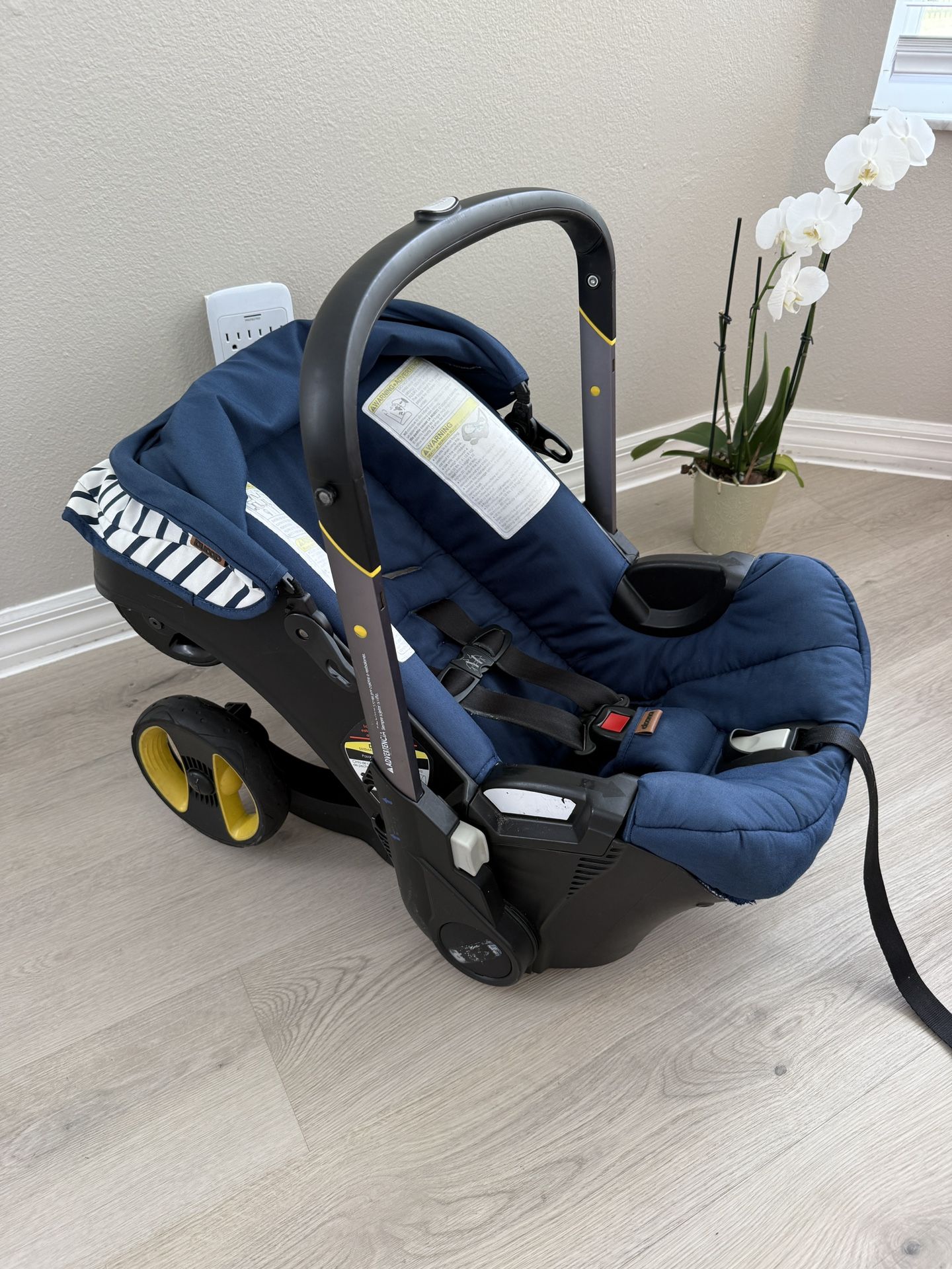 Doona Baby Stroller ONLY - Limited Edition