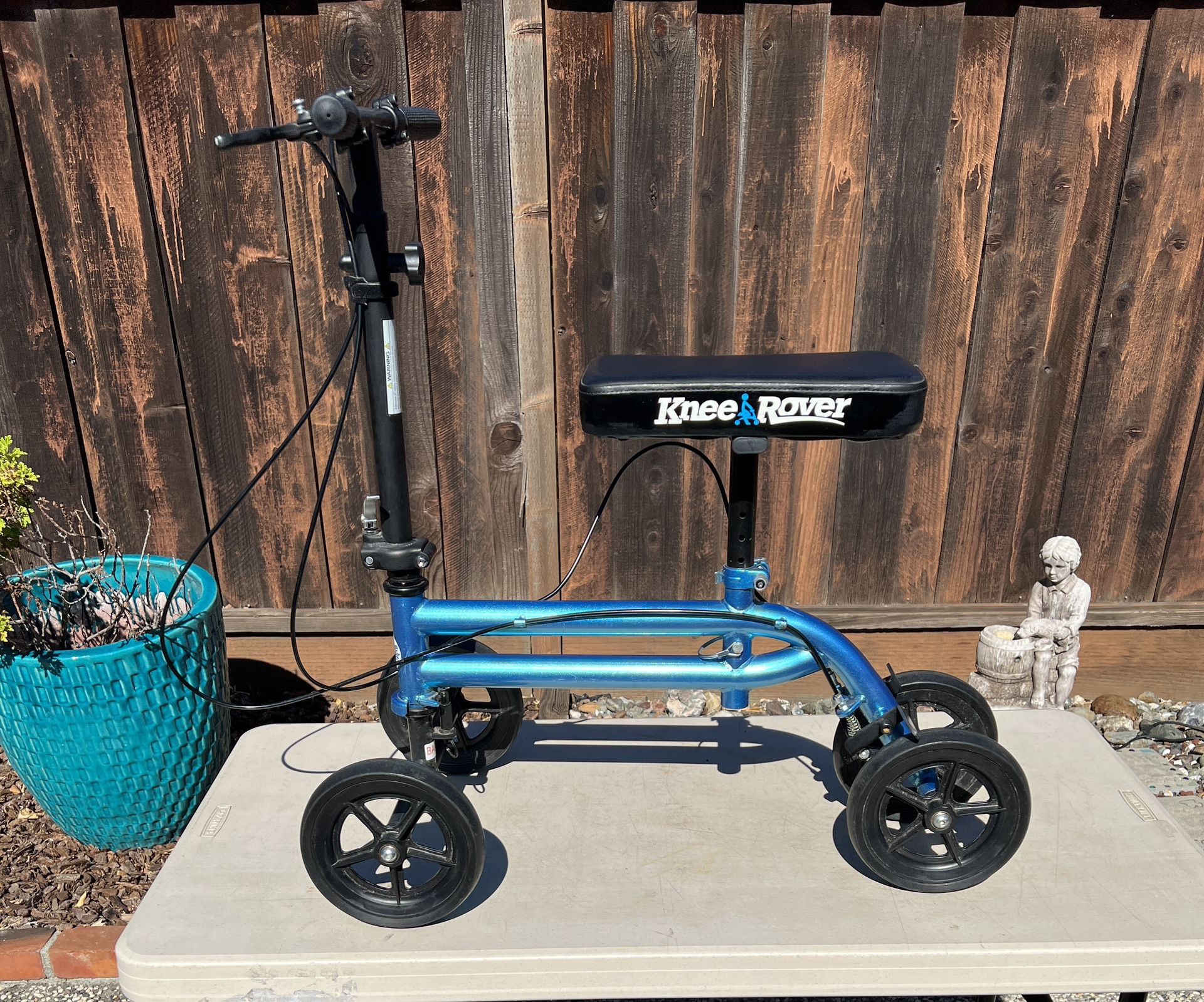 KNEE ROVER / SCOOTER 
