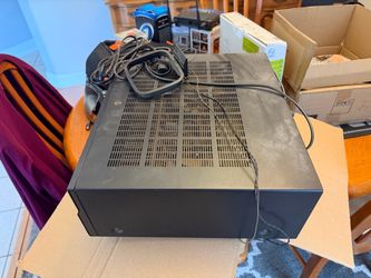 Yamaha RX-V659 receiver