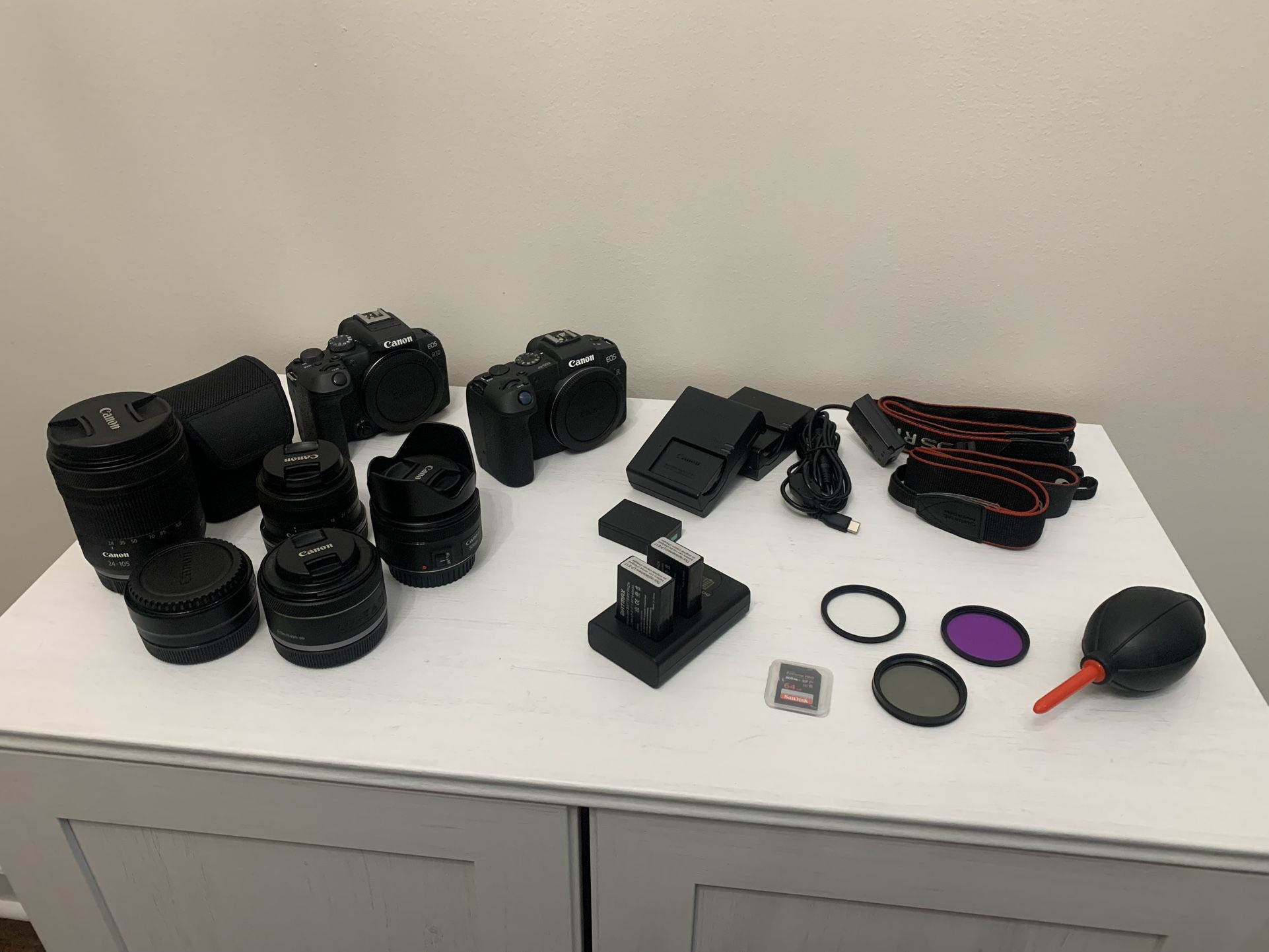 Canon Camera LOT Great Condition Lenses And Bodies RP & R10 Case