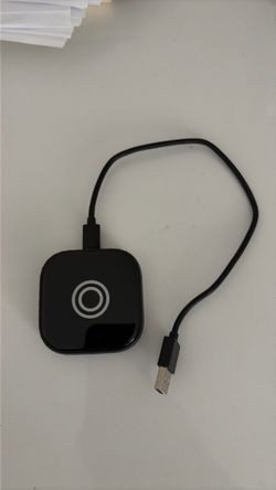 Wireless CarPlay adapter