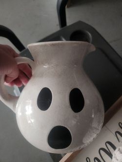 Mud pie ghost pitcher