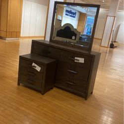 $500 $500 Furniture Distribution Center  RELOCATION SALE!! LABOR DAY SALE! FLOOR MODELS ON SALE! LOWEST PRICES. BEST QUALITY.  6901 Tyrone square blvd