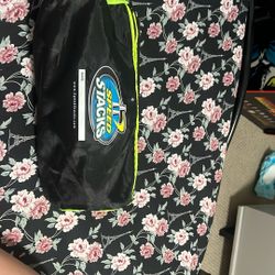 Speed stacking set comes with 12 cups and a holder for the cups a very good fire mat a timer and the bag that is portable