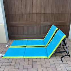 2 Pacific Beach Lounge Chairs | Portable Backpack Style