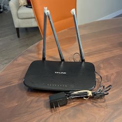 TP-LINK TL-WR940N Wireless N300 Home Router, 450Mpbs, 3 External Antennas, IP QoS, WPS Button