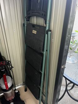 Folding Ladder