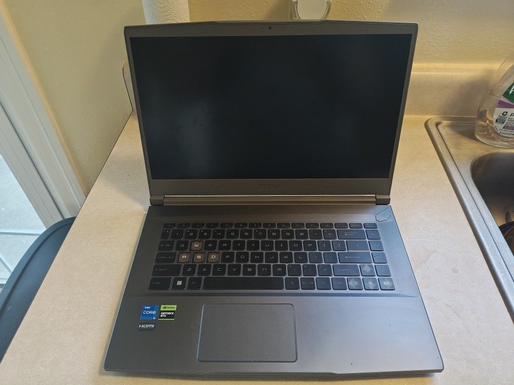 MSI THIN 15 GAMING LAPTOP GEFORCE RTX 3050