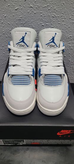 Jordan Retro 4 OG Military Blue Size 9