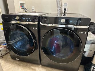 Samsung Electric Front Load Washer & Dryer Set – Excellent Condition!