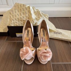 Badgley Mischka Blossom D'Orsay Pumps Size 8