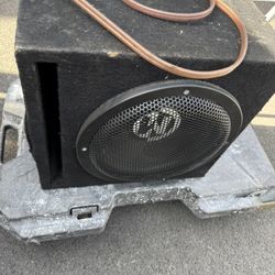 Memphis Audio 12” Sub W/box