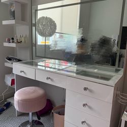 Vanity Table