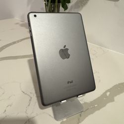 iPad Mini (1st Gen) 16GB – Near Mint – Wi-Fi Only (A1432)