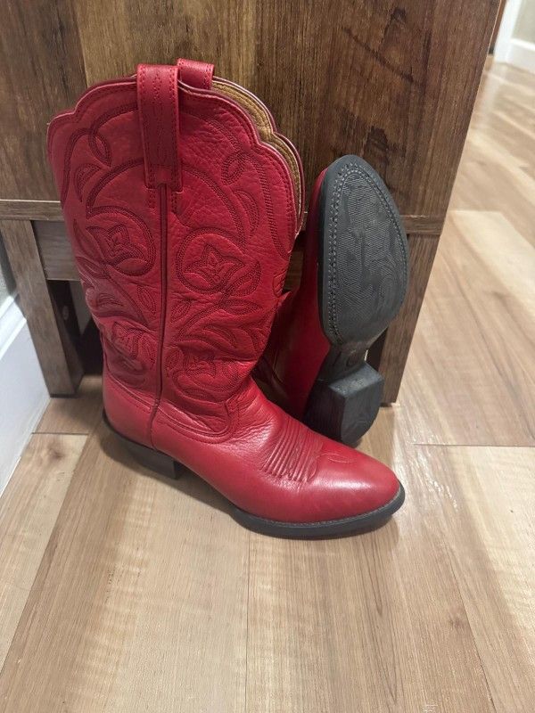 Ariat Cowgirl Boots