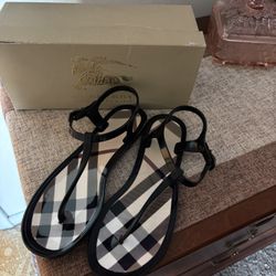 Burberry, Size 41
