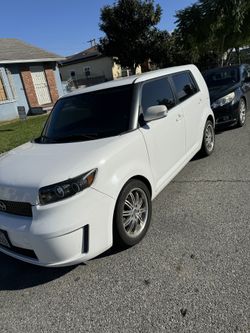 2010 Scion xB