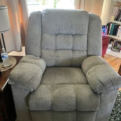 Rocker Recliner 