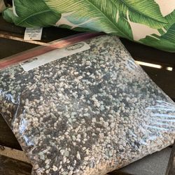 Pon mix (Pumice, Lava Rock, & Zeolite)