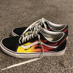 Vans Old Skool Flame (THROW BEST OFFER)