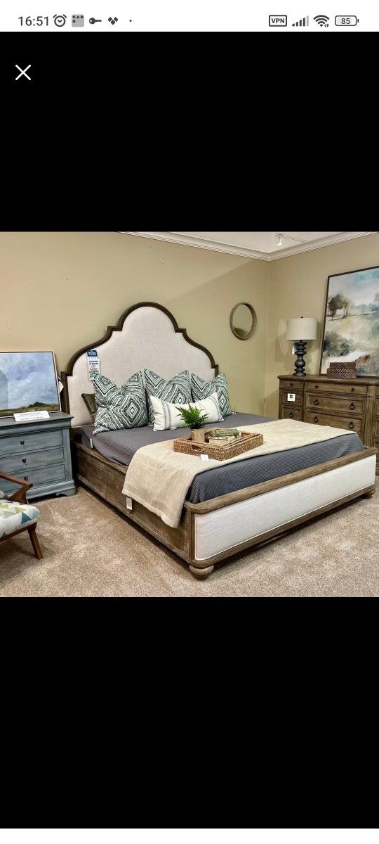 $39 Down Finance Total $2590 Bedroom Set Queen Or King Bed Dresser Nightstand Mirror And Chest Free Delivery Free Matress