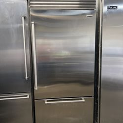 SUB ZERO 36”WIDE BUILT IN BOTTOM FREEZER REFRIGERATOR 