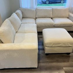 New Sectional Corduroy Couch with Ottoman! Free Delivery 🚚! 