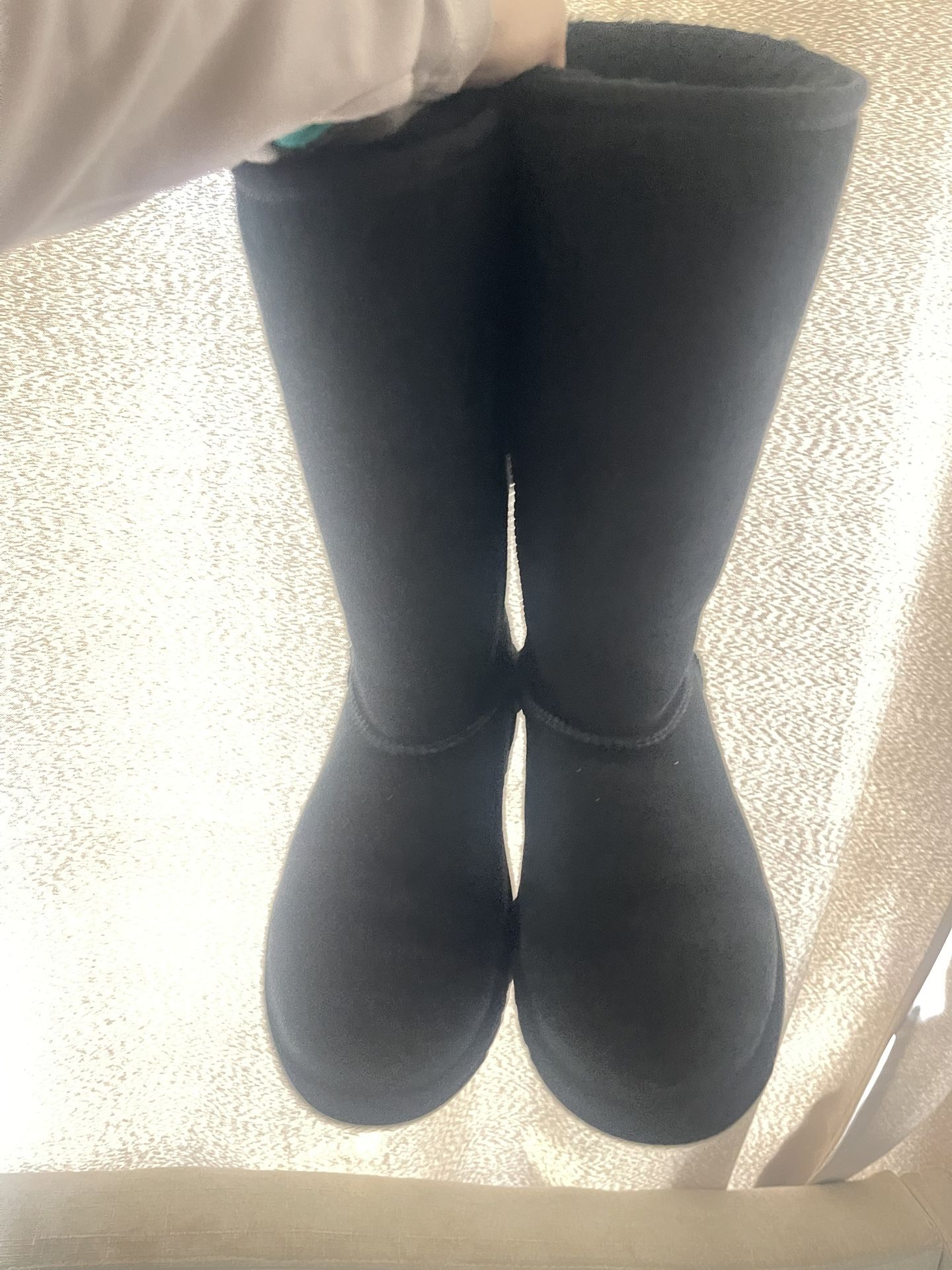 Ugg Australia Mid High Boots