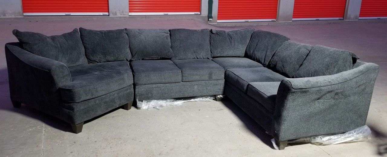 Brand New 13x7 Three-piece Sectional Couch