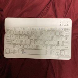 Wireless Bluetooth Ipad Keyboard 