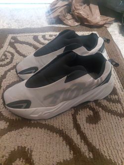 Yeezy 700