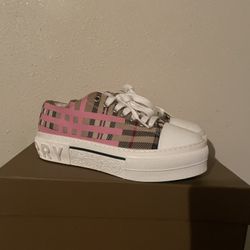 Pink Burberry Shoes
