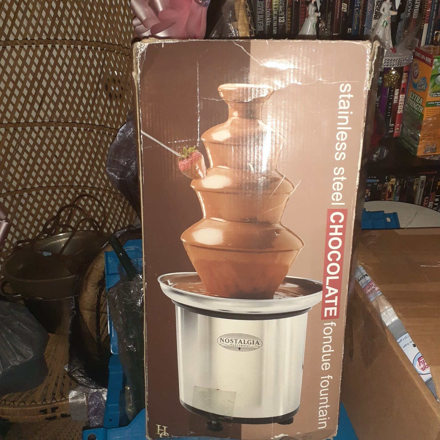 Chocolate fountain machine in great conditions