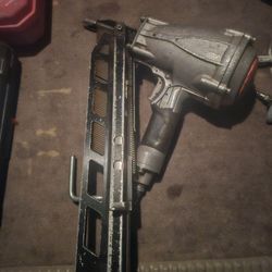 Air Nail Gun